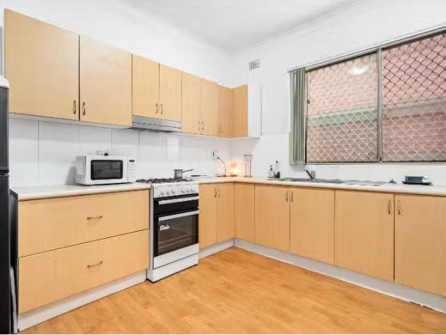 11a Newman Street, Mortdale House for rent Listed by Riley Co.