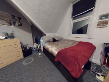 11a The Crescent, Hyde Park, Leeds LS6 6 bed property to rent £3,380 pcm £780 pw