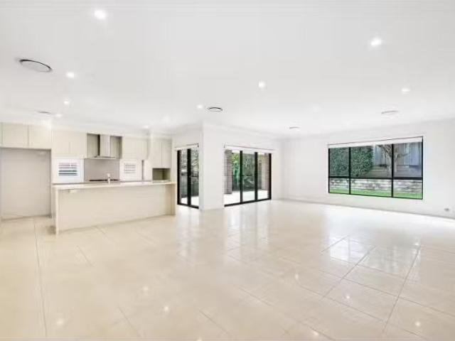 11B George Street, Gladesville Townhouse for rent Listed by M.