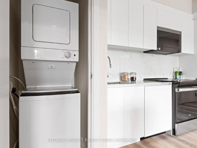 11G 08 2140 Baseline Road, Ottawa
