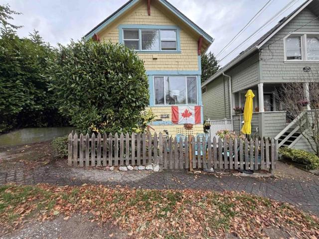 11XX ELM STREET — 4 Bedroom