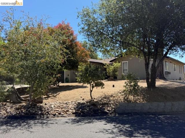 12047 Alcan Ct
