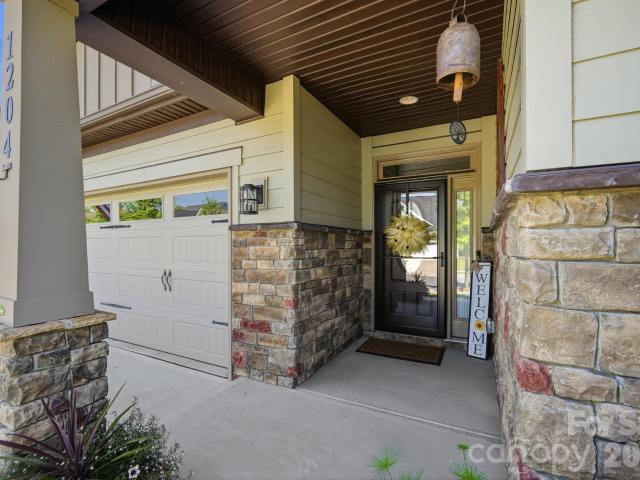 1204 Curling Creek Drive