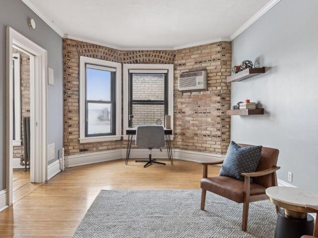 1204 Harmon Place # 24