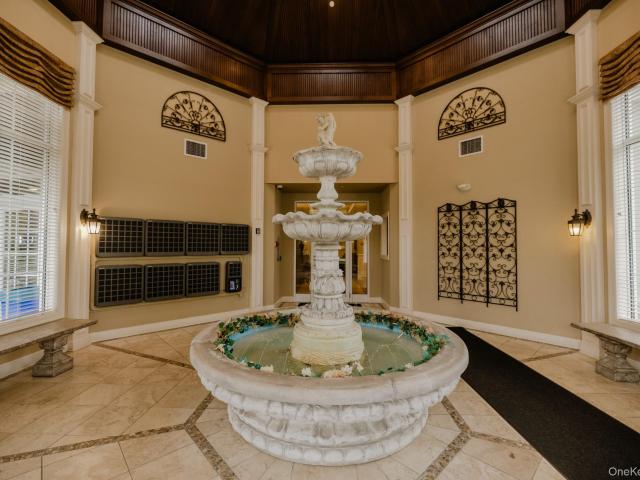 1204 Round Pointe Drive