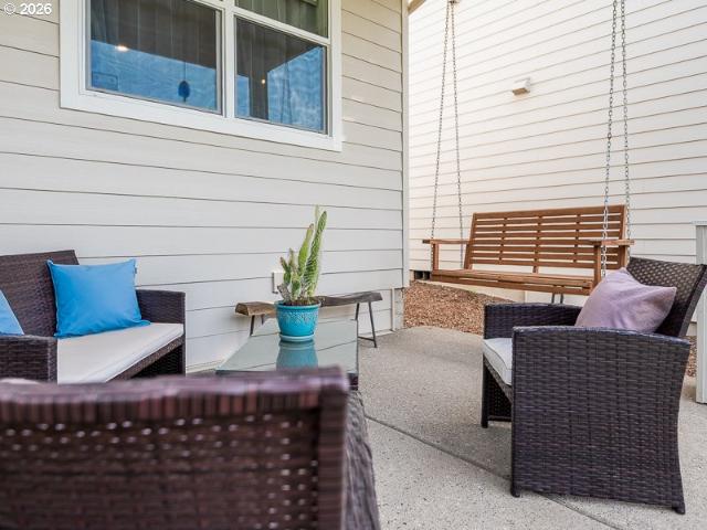 1204 S 28TH TER