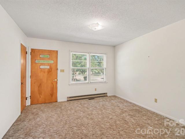 1204 Vickie Lane