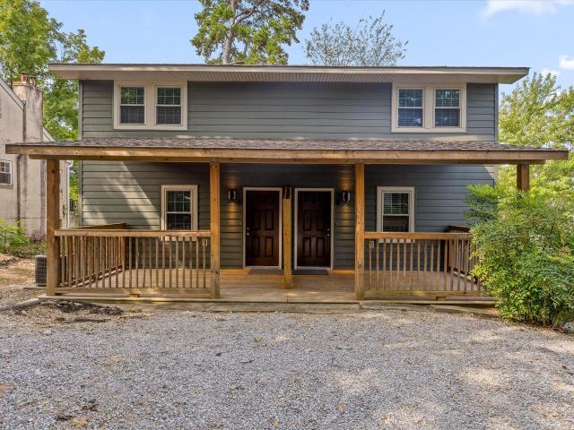 1204 W Mississippi Avenue