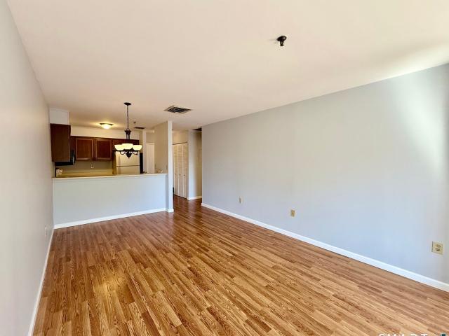 1204 Whitney Avenue Unit 406, Hamden, US, CT