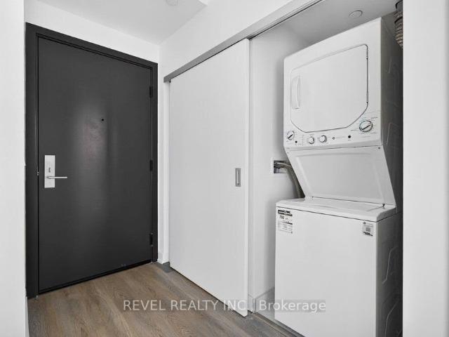 1204 91 John Street N, Hamilton