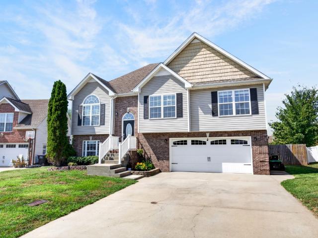 1205 Chinook Cir