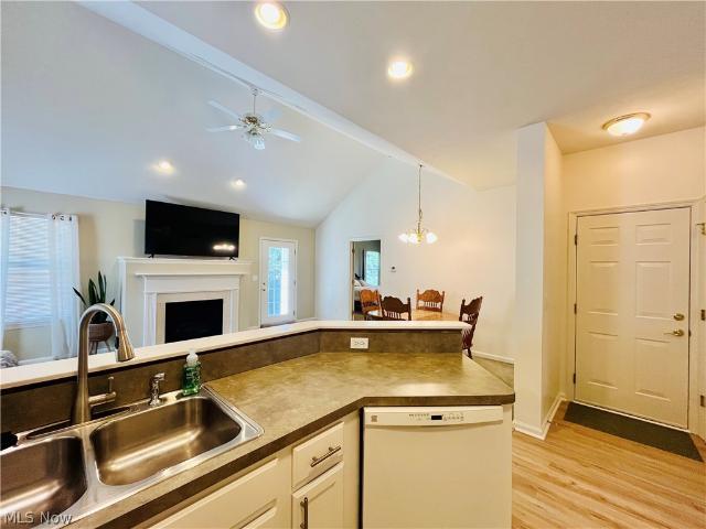 1205 E Mallard Drive