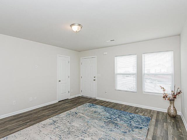 1205 Fescue Road