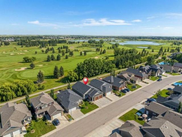 1205 Hillcrest Manor Estates, Strathmore, AB, T1P 0B9 house for sale | Listing ID A2328 | Royal LePage