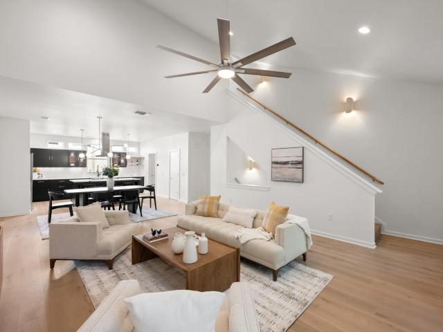 1205 Kinney Ave # H