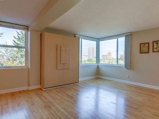 1205 sw cardinell dr #302, portland, us, or