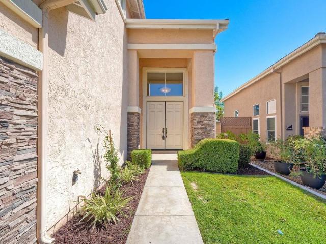 12067 Wooded Vista Lane