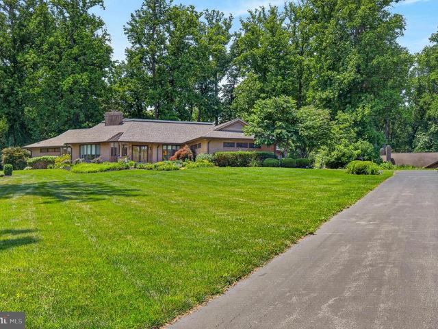 1206 Mazeland Drive