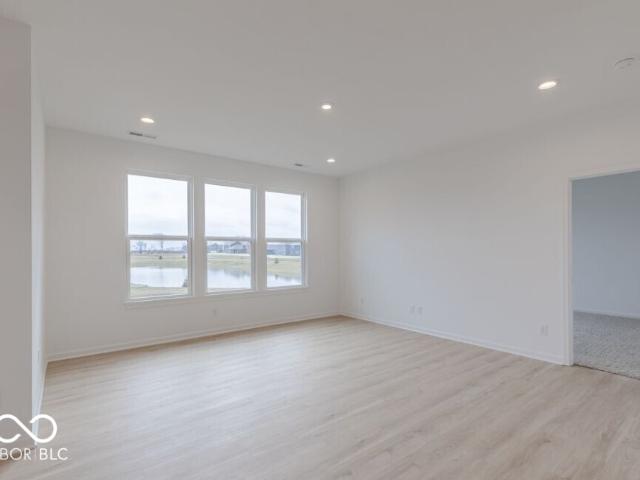 1206 Authentic Lane