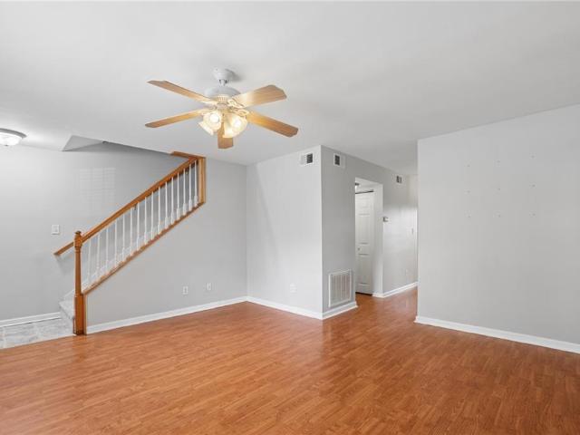 1206 Brighton Point