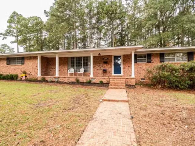 1206 LINWOOD DR, EL DORADO, AR 71730