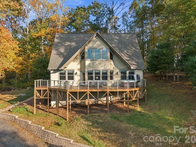 1206 River Stone Dr, Laurel Springs, NC 28644