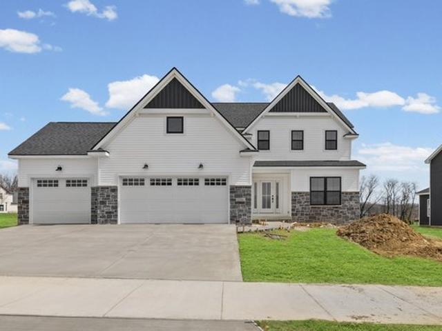 1206 Willowgrove Ln, Mahomet, IL 61853