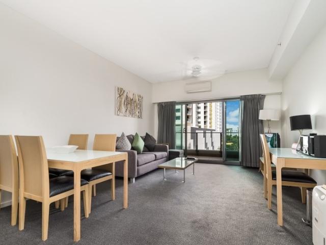 1207/43 Knuckey St