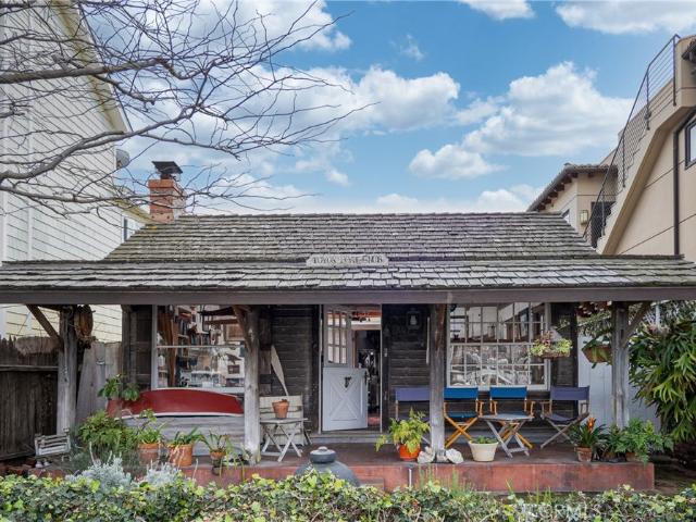 1207 N Bay Front, Newport Beach, CA 92662 | MLS #NP26045