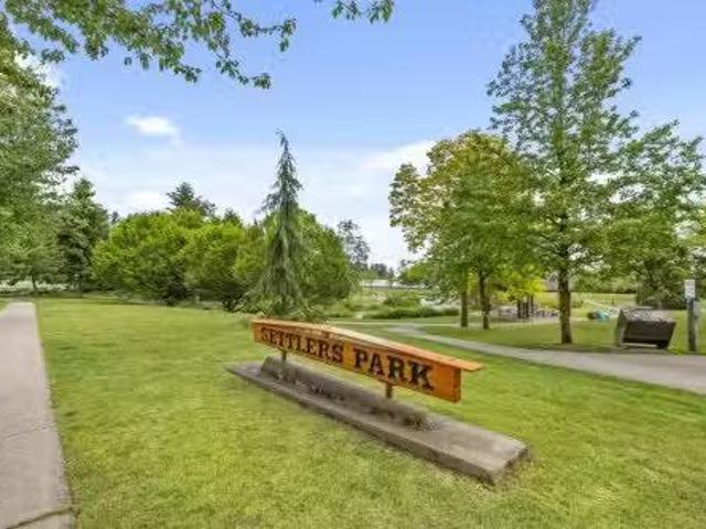 1207 Confederation Dr, Port Coquitlam, BC, V3C 6B8 house for.