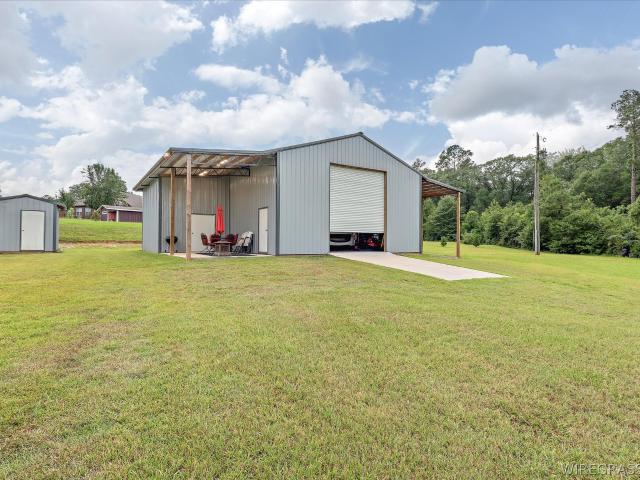 1207 County Road 1