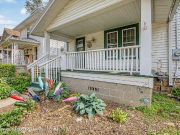 1207 Edward Street