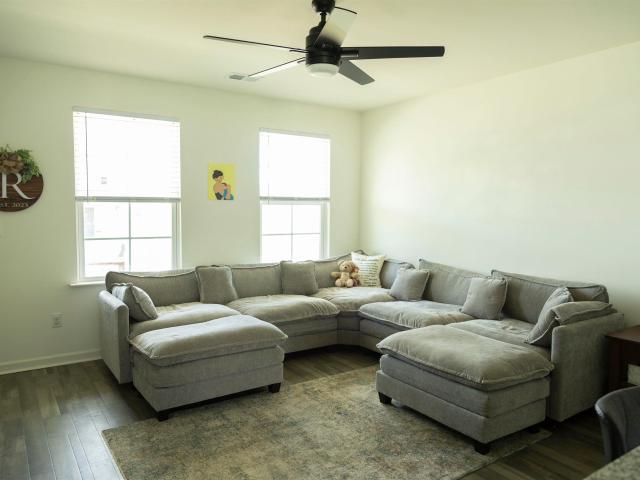 1207 Rushmore Loop