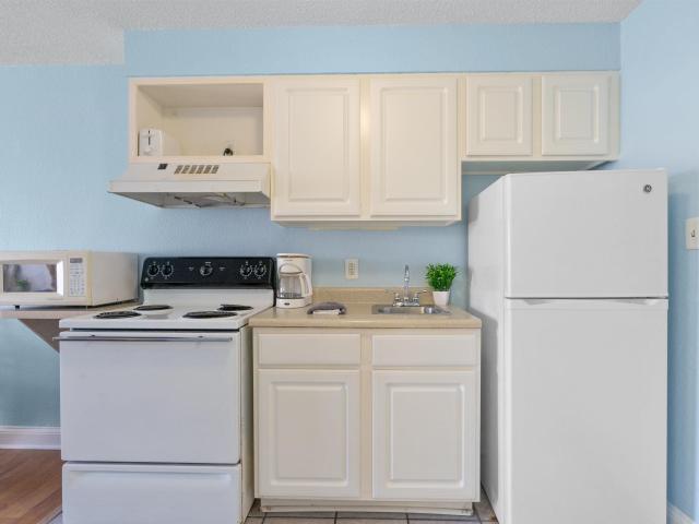 1207 S Ocean Blvd. 50805