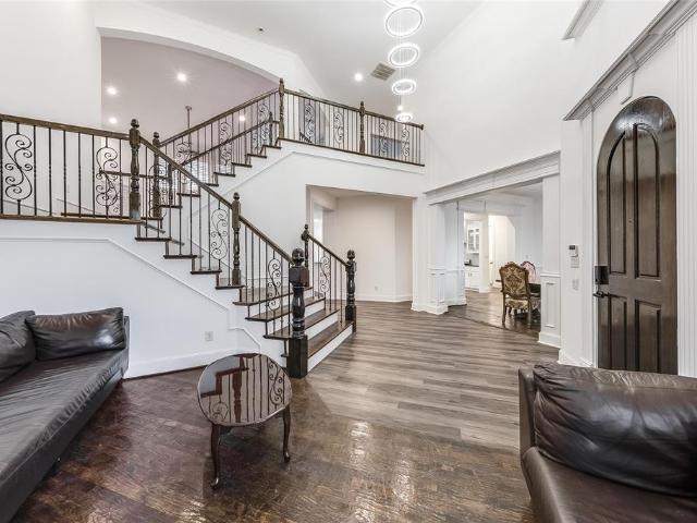 1207 Silentbrook Court