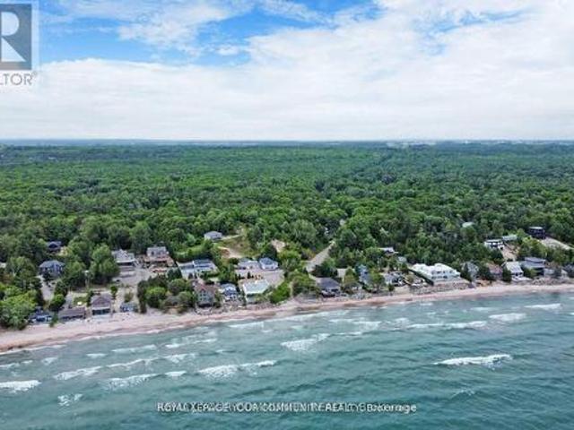 1207 Tiny Beaches Road S, Tiny, ON, L0L 2T0 house for sale | Listing ID S13723 | Royal LePage
