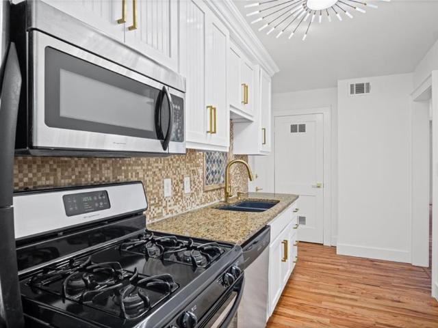 1207 W 45th Street # 3E