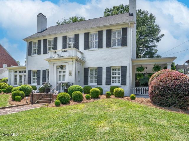 1208 N Main Street