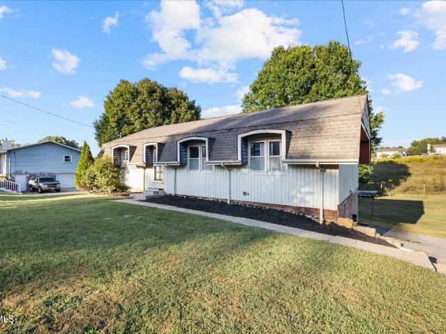 1208 Bair Vette Avenue