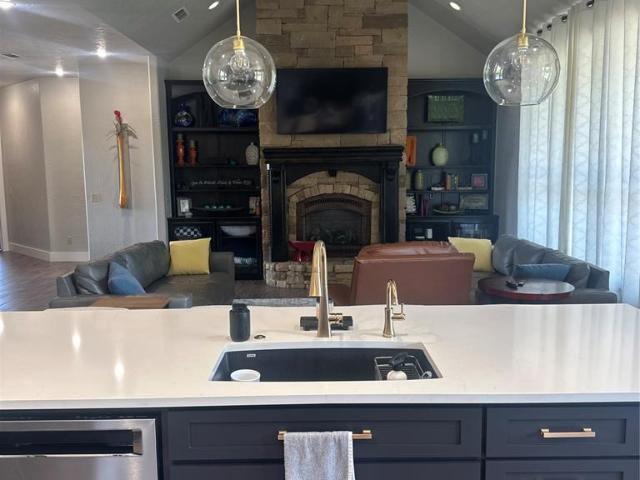 1208 Bluestem Drive