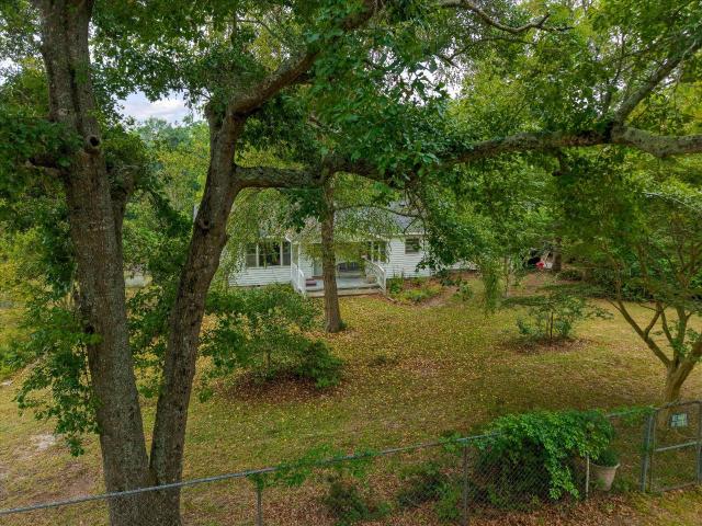 1208 Cummings Road