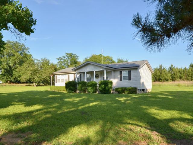 1208 E Chicken Road