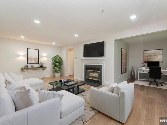 1208 Faulkner Court