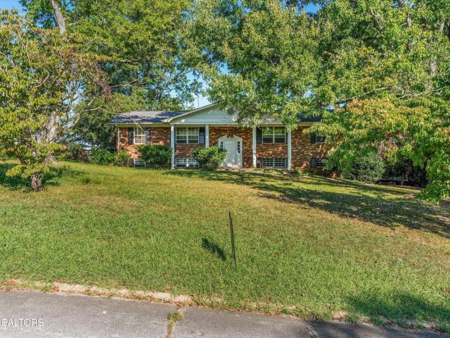 1208 Scenic Hill Drive