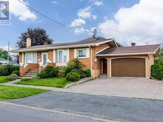 1208 Third Street E, Cornwall, ON, K6H 2G2 house for sale | Listing ID X13514 | Royal LePage