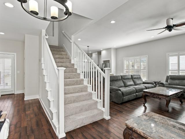 1208 Wiltshire Ct