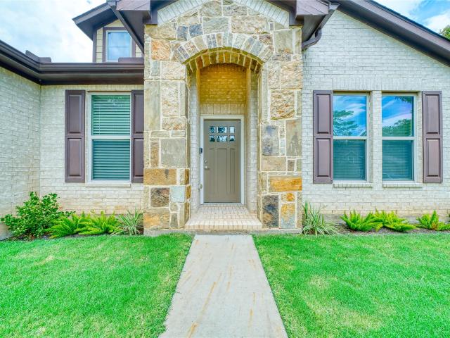 12092 La Salle River Road