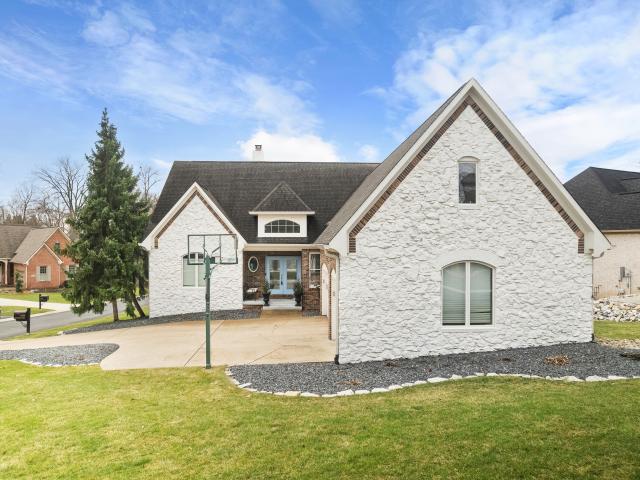 12096 Sail Pl Dr, Indianapolis, IN 46256 | MLS #22088
