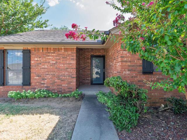 1209 Castle Creek Street
