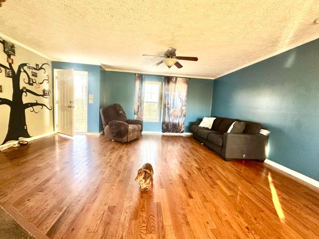 1209 Daniels Road
